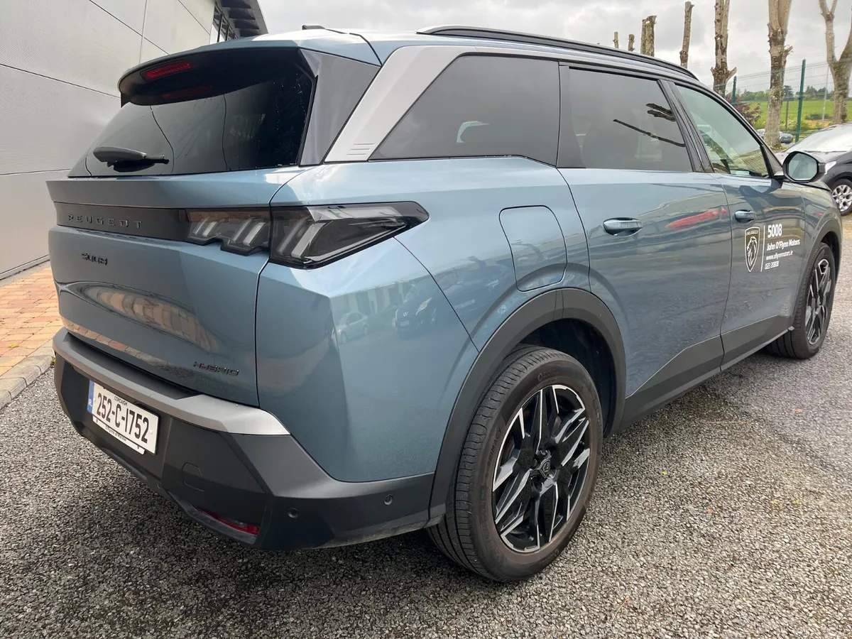 Peugeot 5008 2025 - Image 3