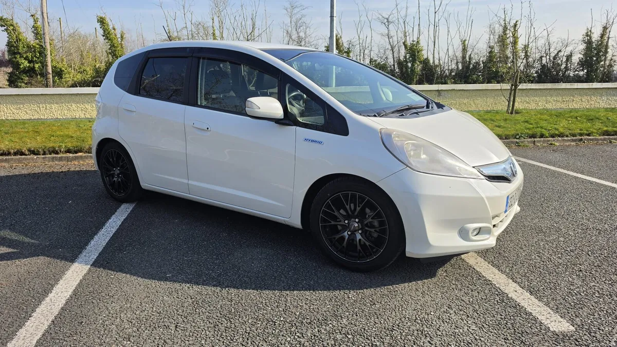 Honda Fit Hybrid - Image 1