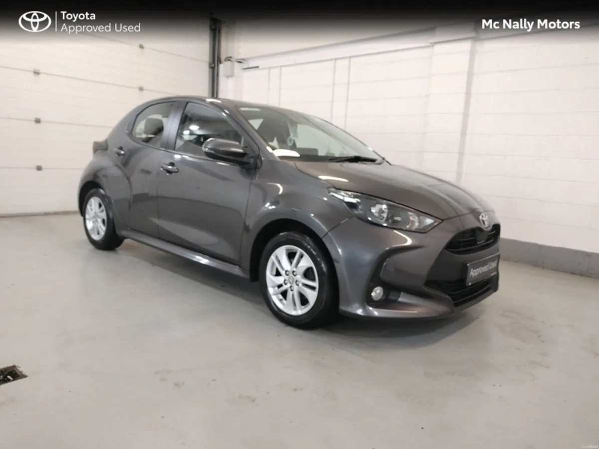 Toyota Yaris 1.0 LUNA 5DR PETROL MANUAL - Image 1
