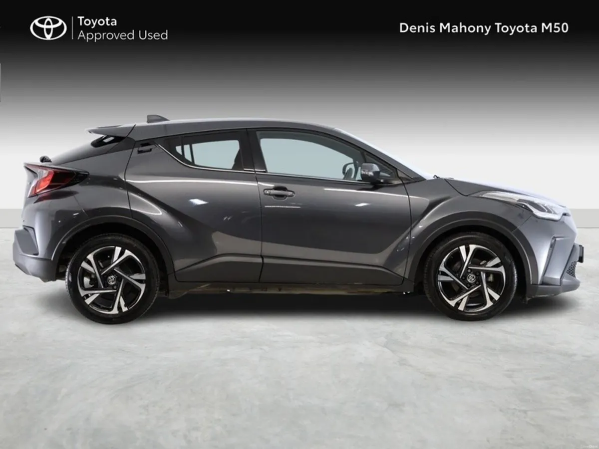 Toyota C-HR Sport Hybrid - Image 3