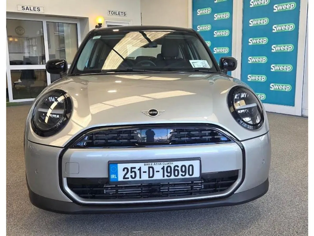 Mini Cooper 42GD C 5DR - Image 2