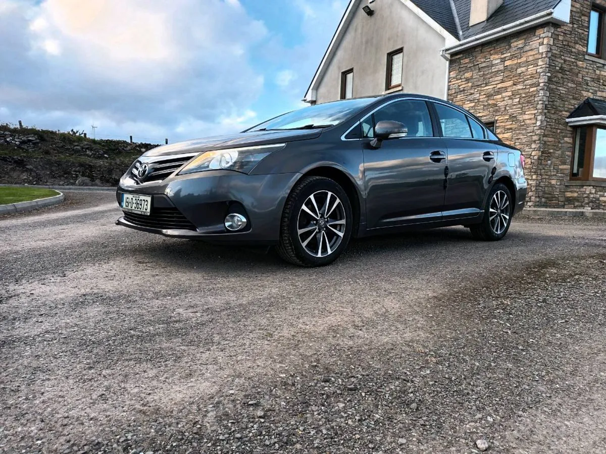 Toyota Avensis - Image 2