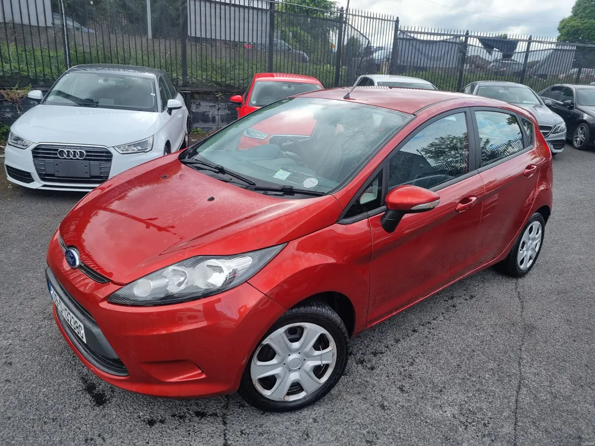 Ford Fiesta  Automatic 2009 - Image 3