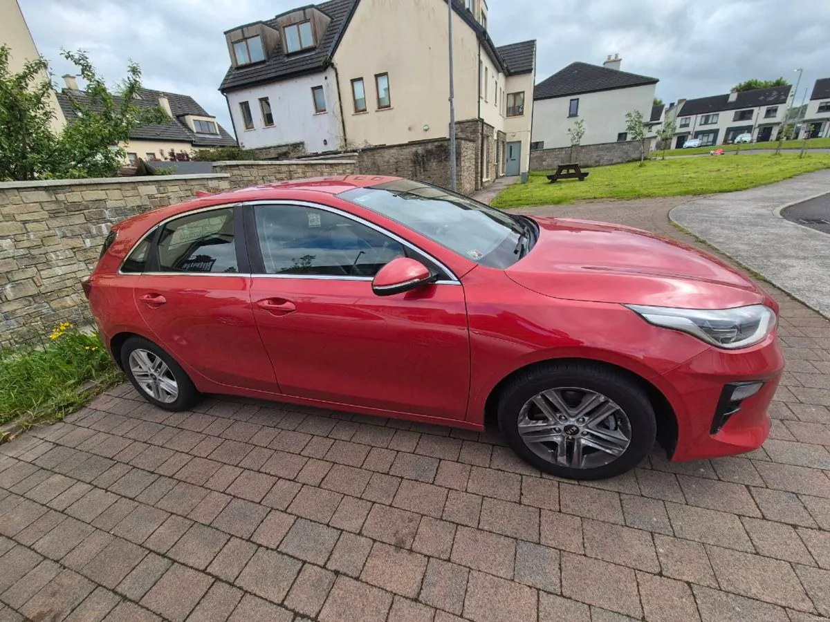 Kia Ceed  High Spec Diesel 2019 - Image 4