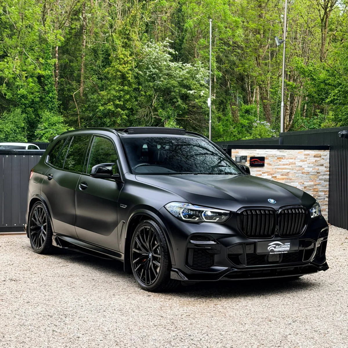 2022 (222) BMW X5 45E MSPORT PRO “Vermilion Editio - Image 1