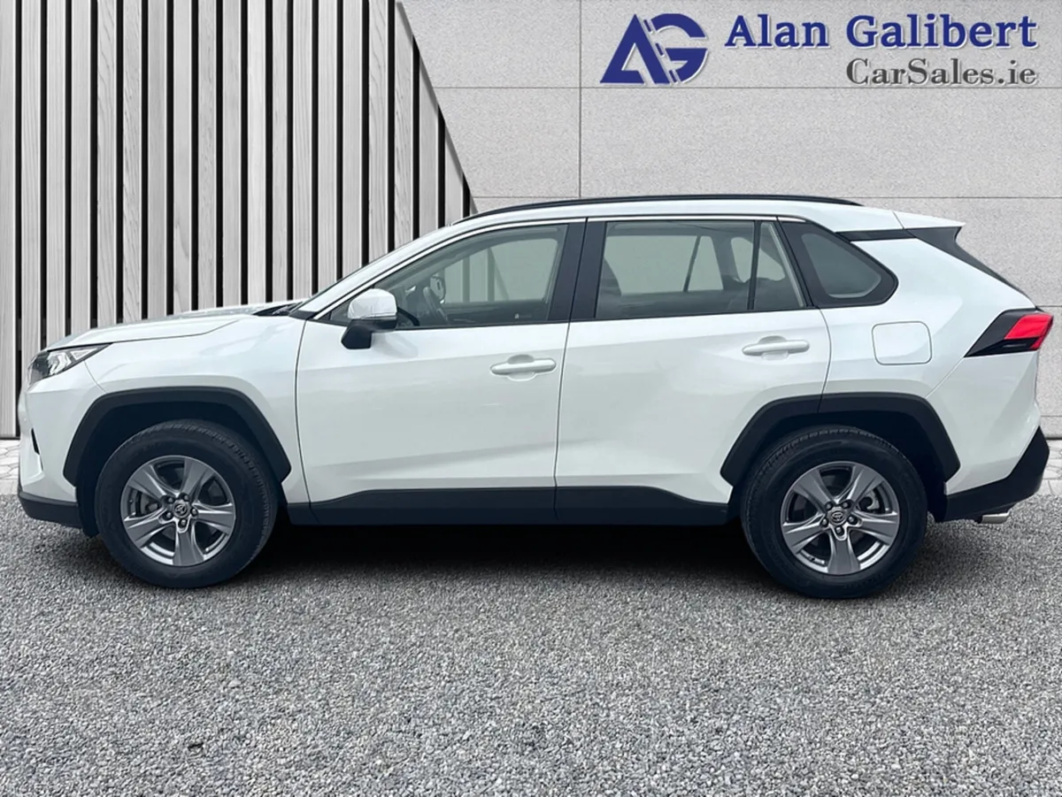 Toyota RAV4 HYBRID LUNA - Image 5