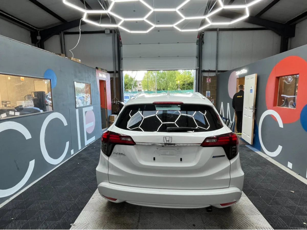 Honda Vezel €17950 2018 HONDA VEZEL HYBRID Z SENSI - Image 3