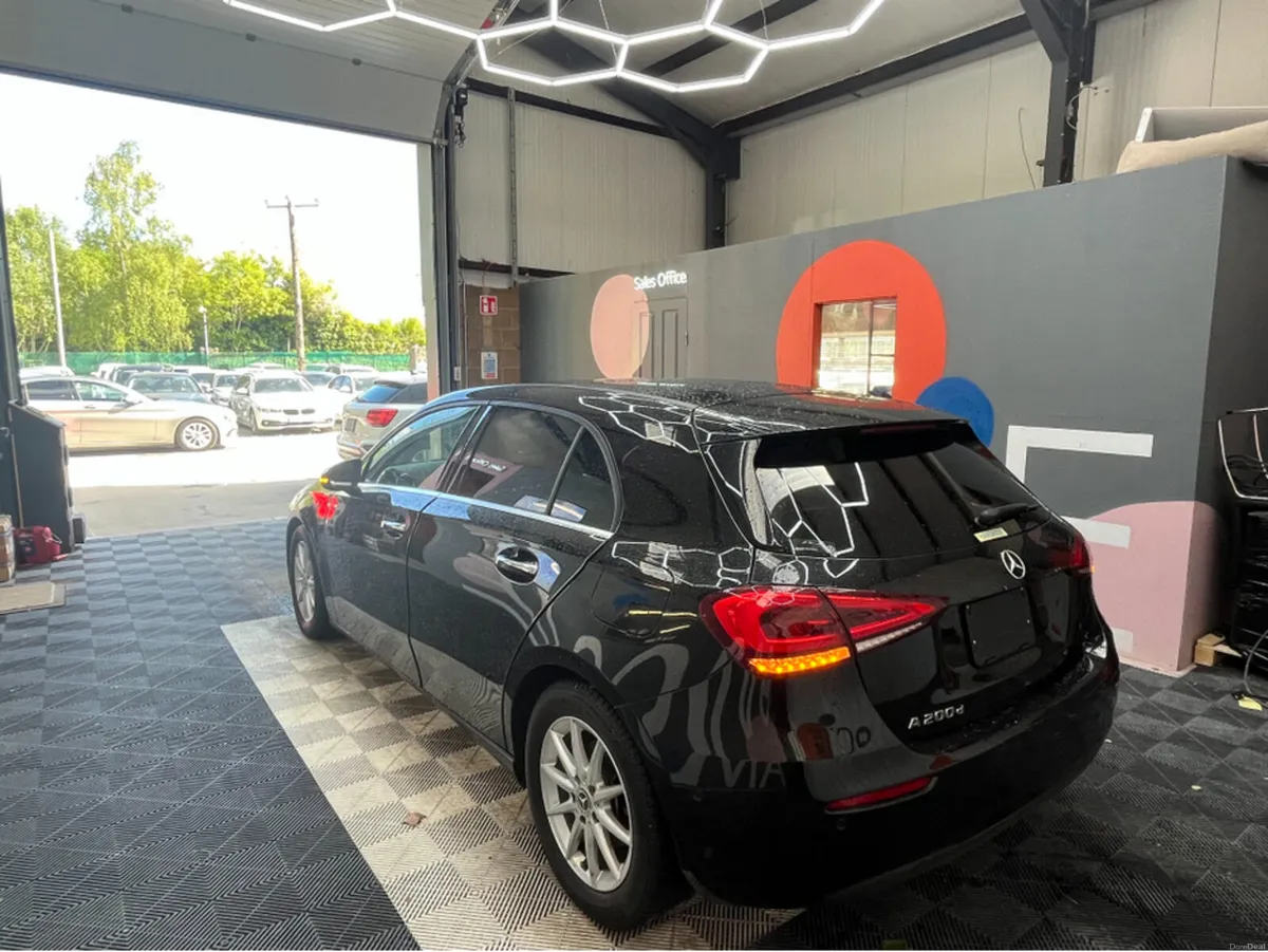 Mercedes-Benz A-Class 2019 MERCEDES-BENZ A200D 2.0 - Image 4