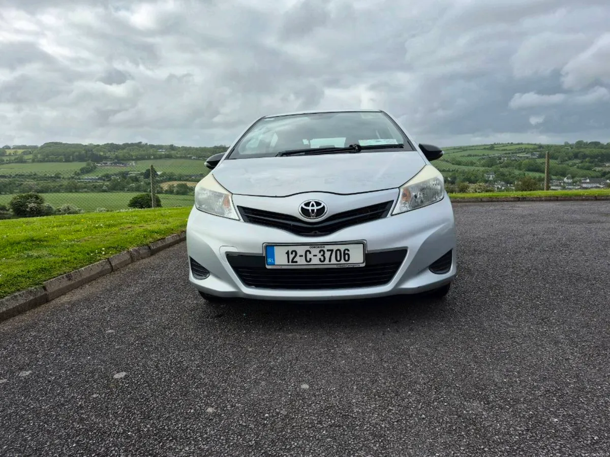 Toyota Yaris - Image 2