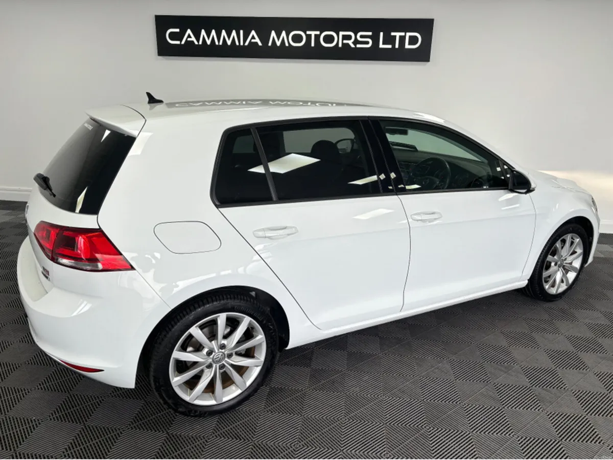 Volkswagen Golf VOLKSWAGEN GOLF 1.4 TSI HIGHLINE*A - Image 4