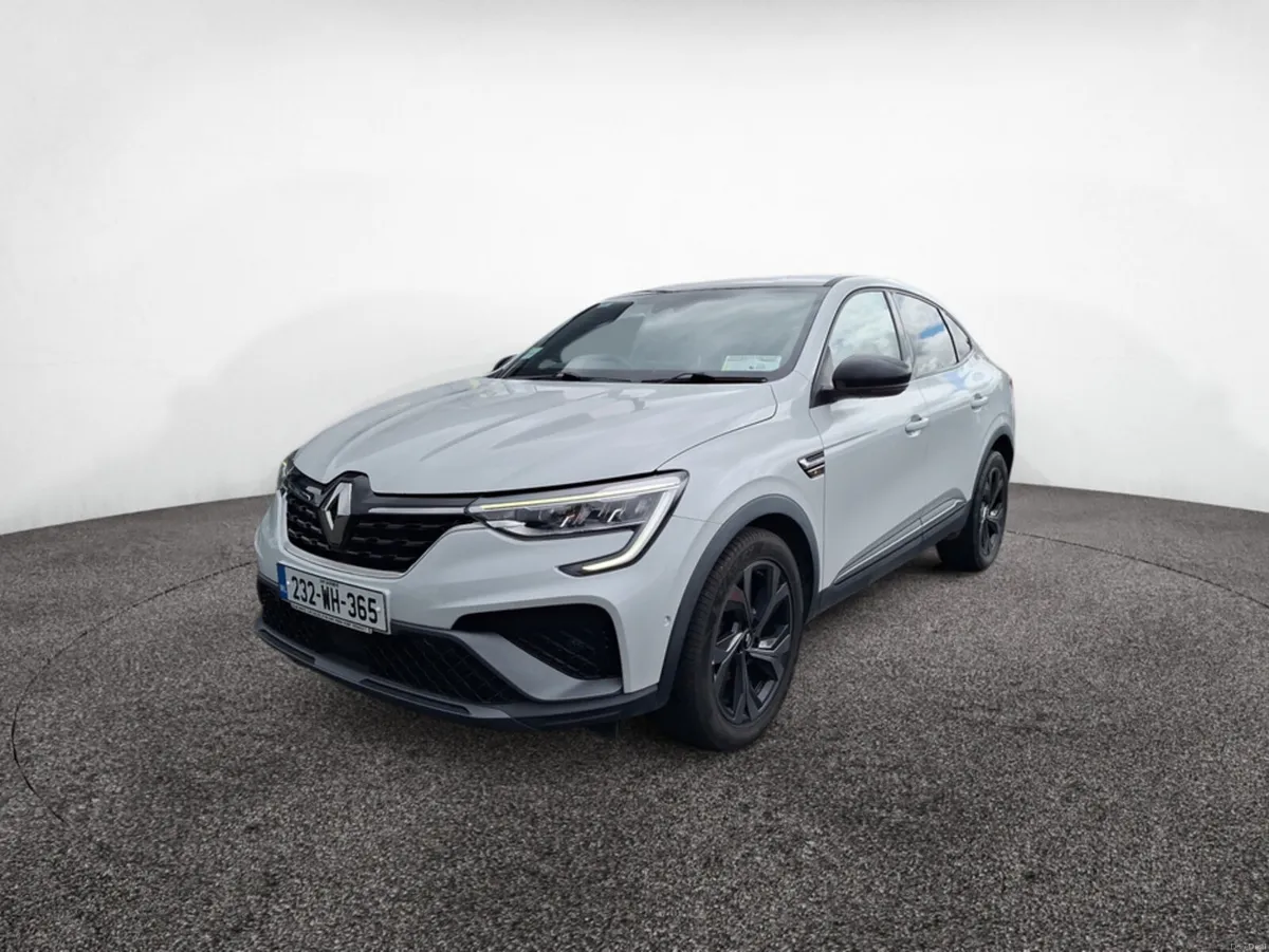 Renault Arkana RS LINE TCE 140 AUTO 5DR - Image 1