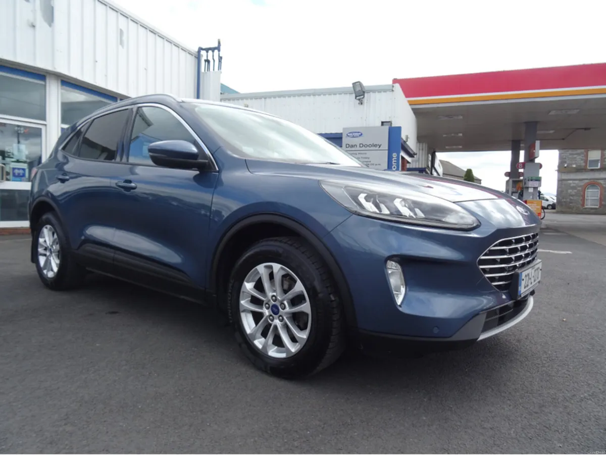Ford Kuga TITANIUM 5DR 1.5 TD 120 S6.2 M6 F - Image 1