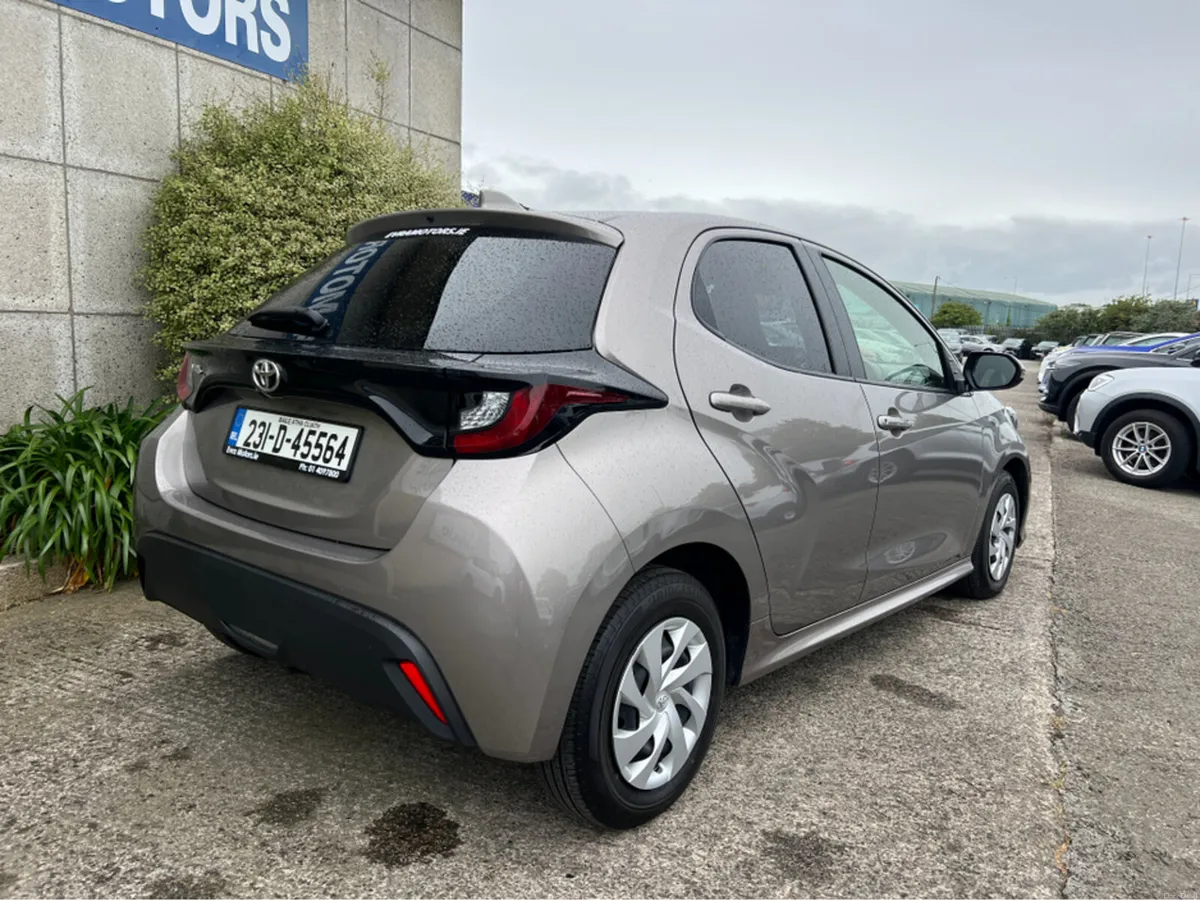 Toyota Yaris 0AUTOMATIC//PETROL//LOW MILEAGE//KEYL - Image 4
