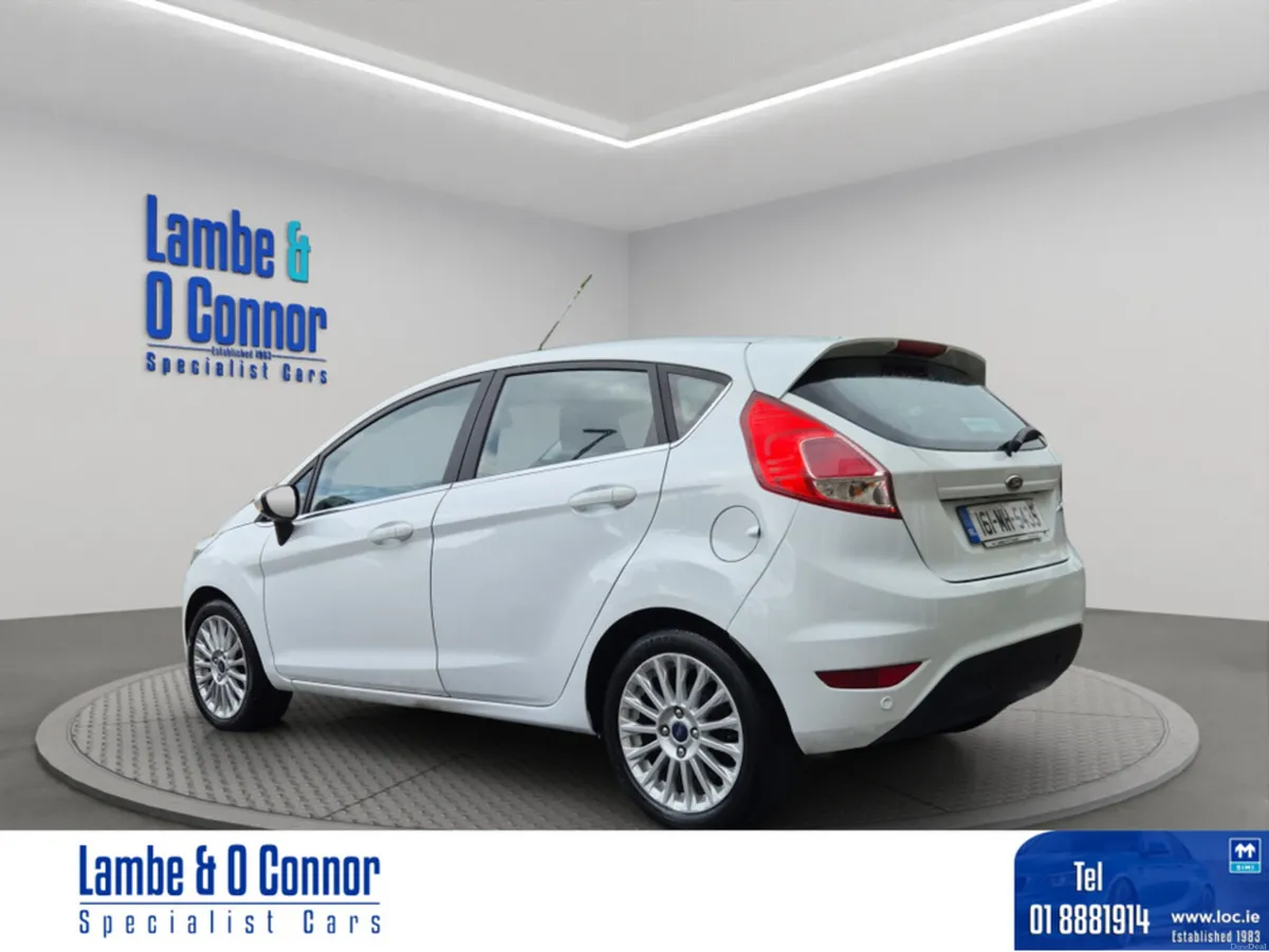 Ford Fiesta 1.25 ZETEC *** ARGENTO **** 5 DOOR *** - Image 4