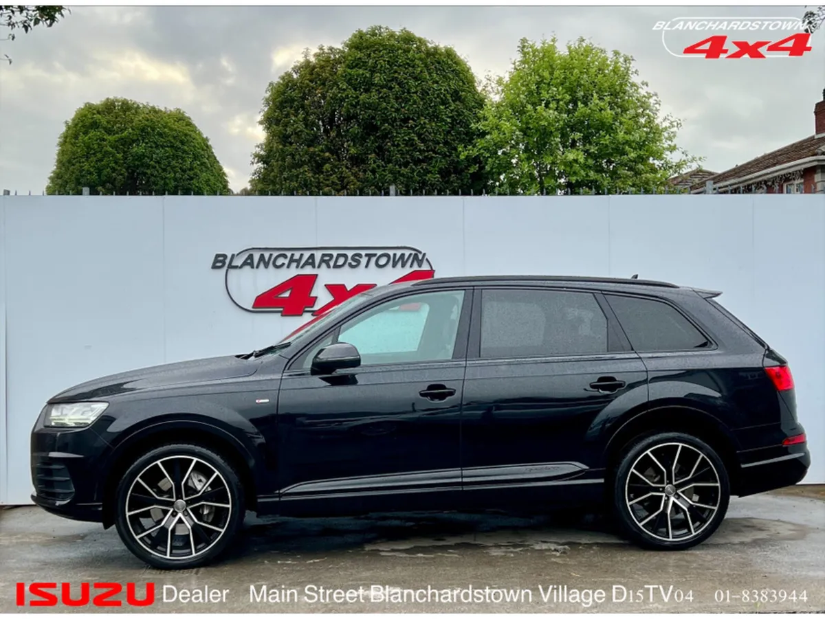 Audi Q7 N1 5 SEAT CREWCAB - Image 3