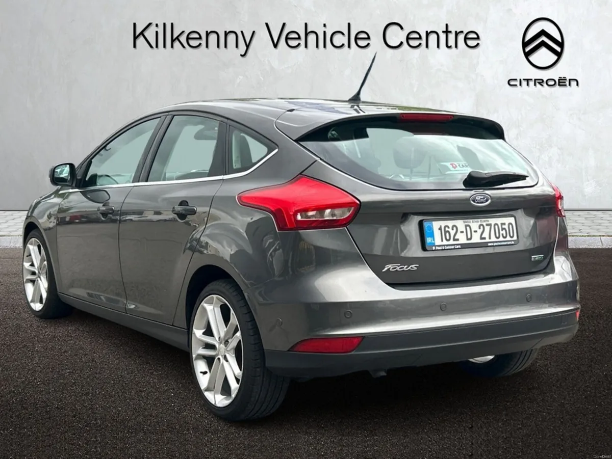 Ford Focus 1.0 ECOBOOST ZETEC 100PS 5DR T - Image 2