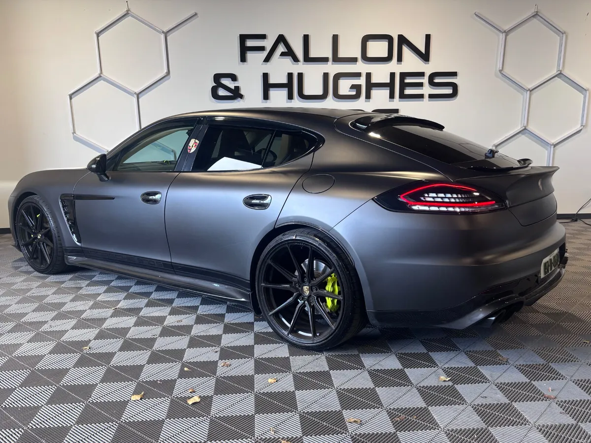 Porsche Panamera 2015 - Image 4