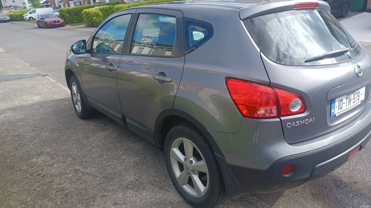 10 Qashqai 1.6 petrol New Nct 4/27 ..TAX 10/26 - Image 3