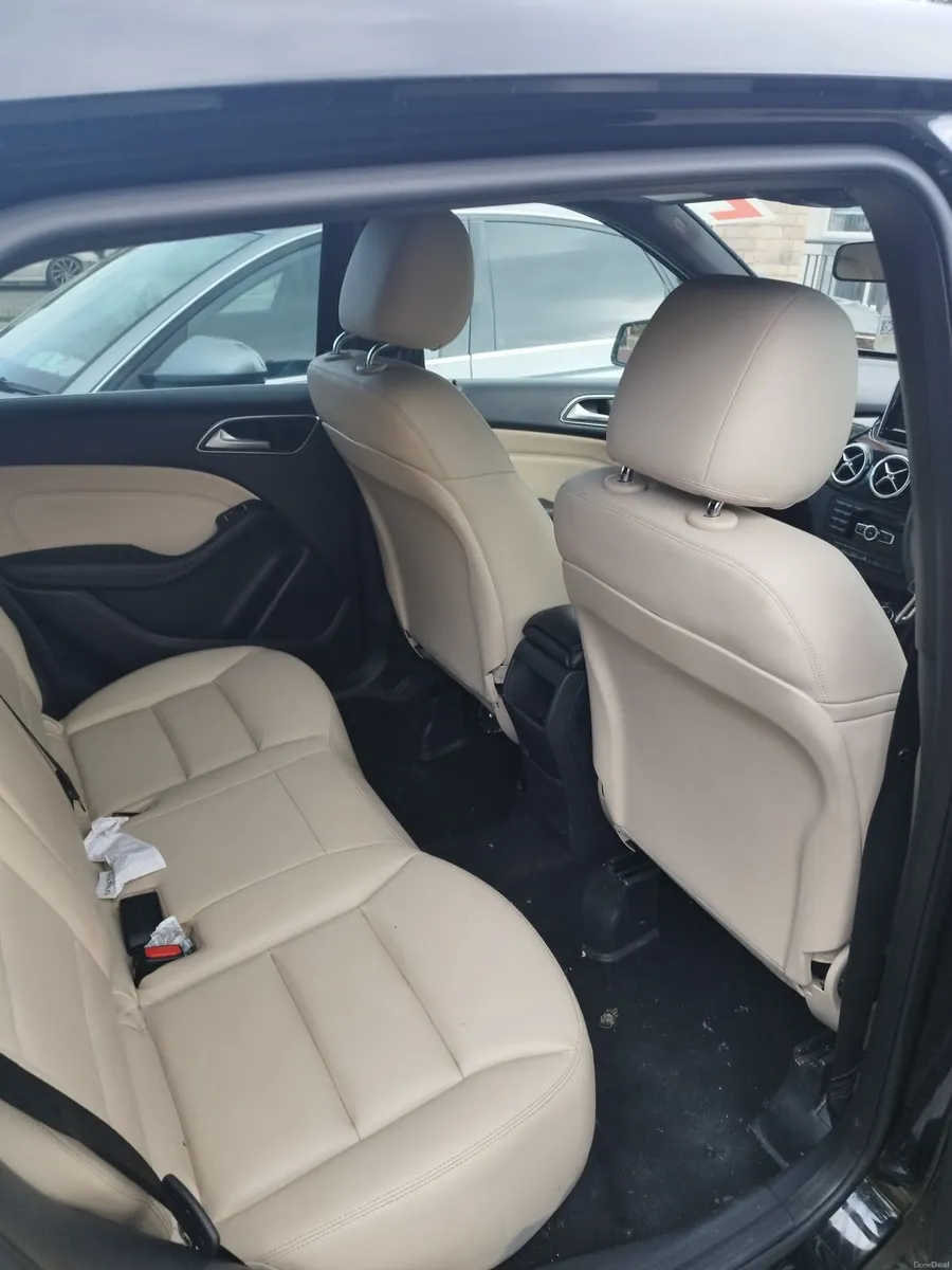 Mercedes-Benz B-Class 2012 - Image 2