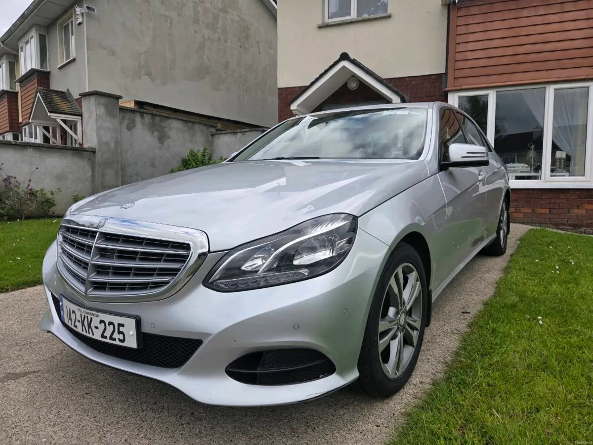 Mercedes E class 220d - Image 1