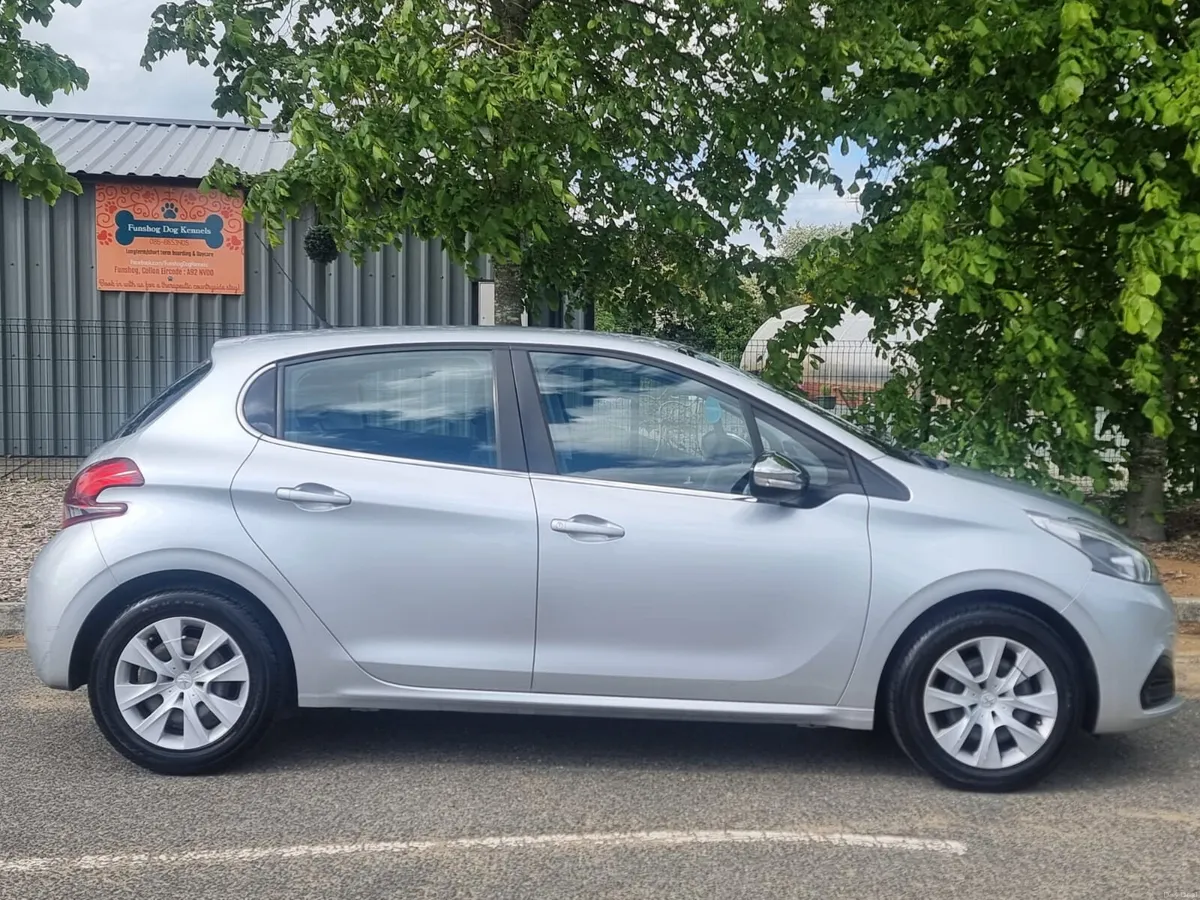 2018 PEUGEOT 208 1.2L LOW MILES NCT'd €8,990 - Image 1