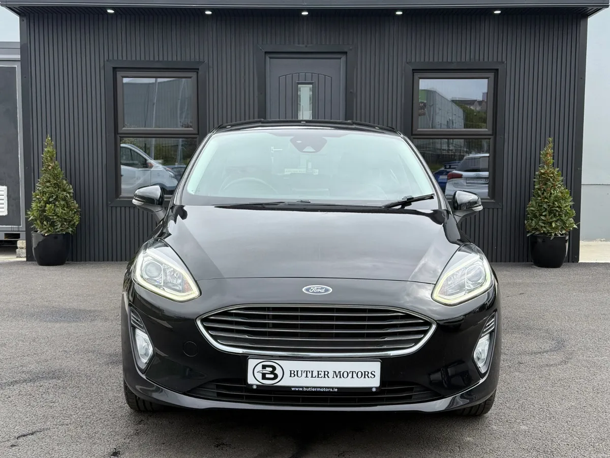 2017 Ford Fiesta 1.1P Zetec 5DR - Image 4