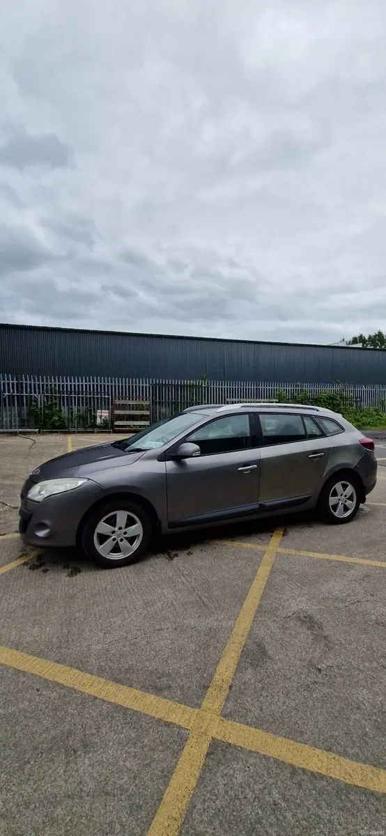 Renault Megane 2009 - Image 1