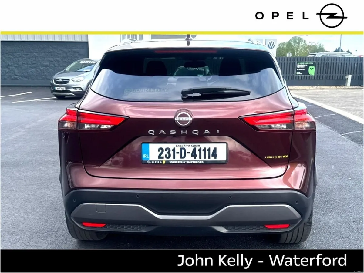 Nissan Qashqai 1.3 PET MILD HYBRID SV PREMIUM - Image 5
