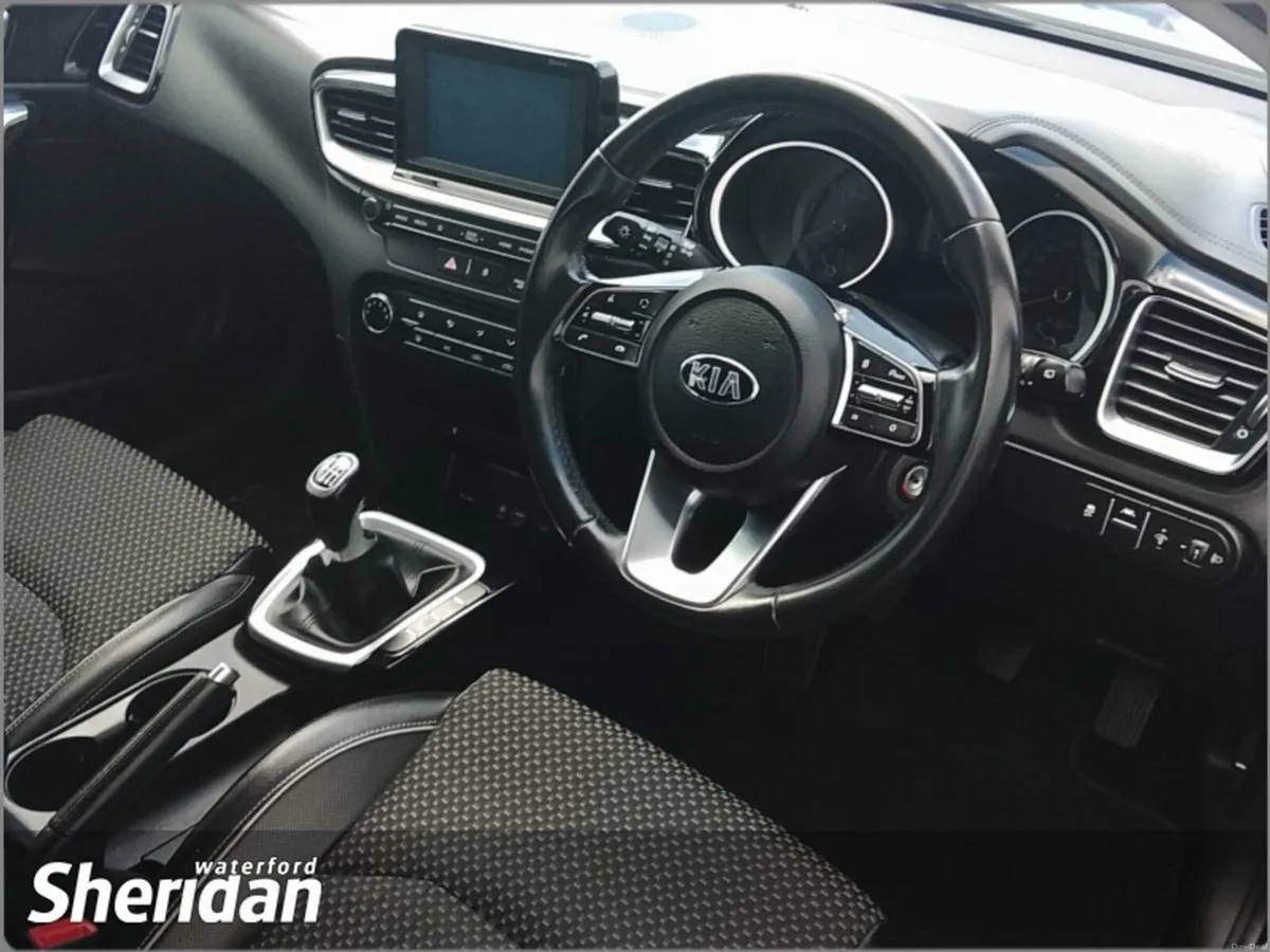 Kia Ceed 1.6 K3 Diesel - Image 2