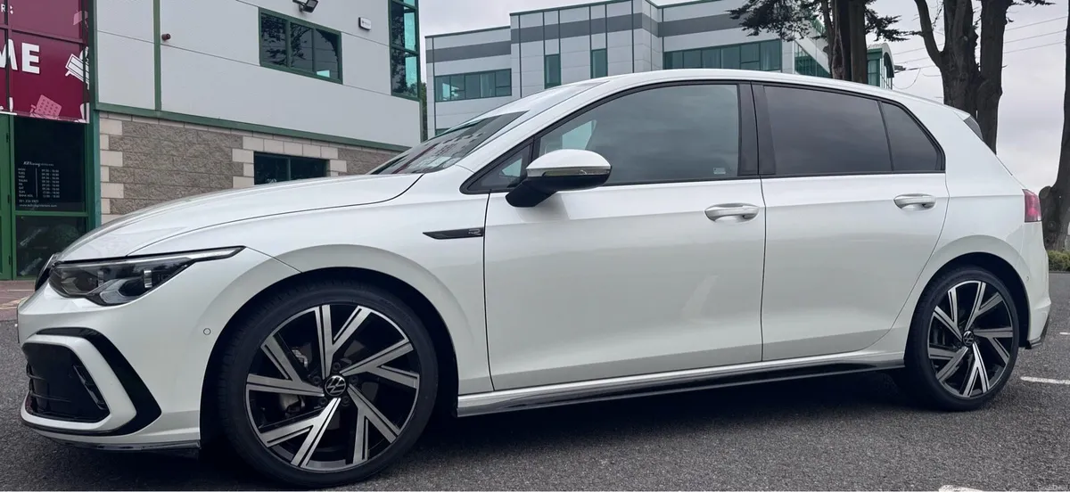 221 Golf R Line NCT JUNE 28 - Image 3