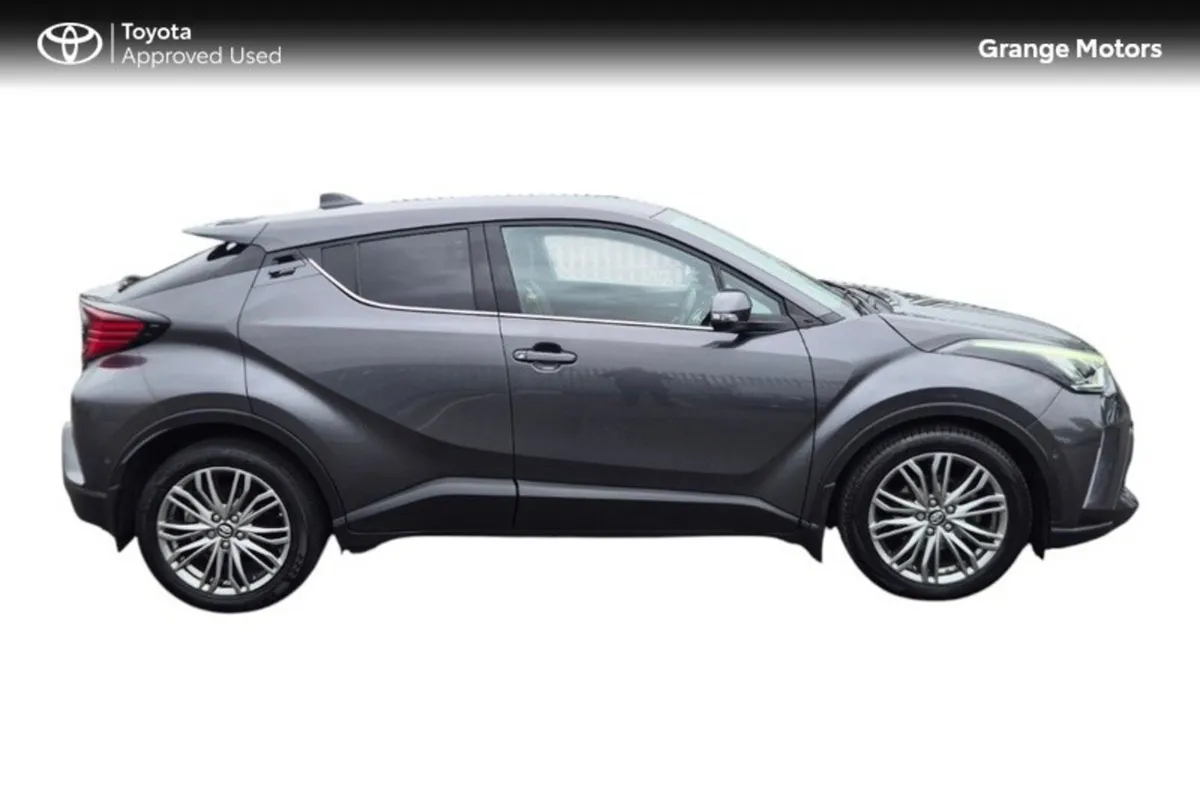 Toyota C-HR 1.8 HYBRID SOL 5DR**FULL TOYOTA SERVIC - Image 4