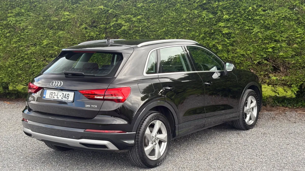 Audi Q3 2019 - Image 4