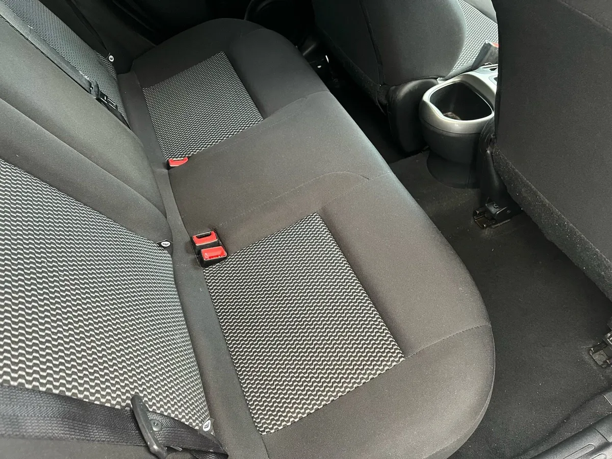 Nissan Juke 1.2 Low Mileage - Image 6