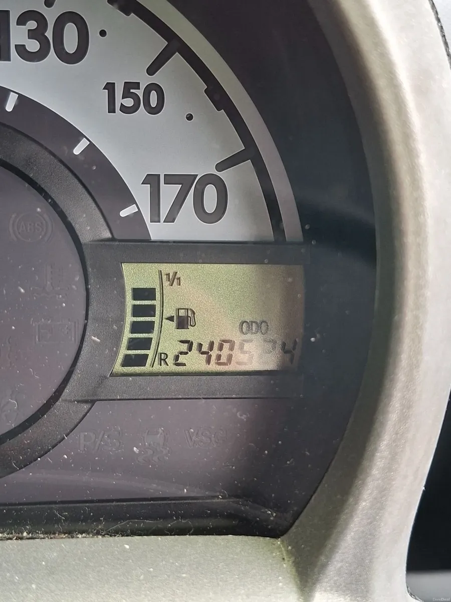 Toyota Aygo 2007 - Image 2