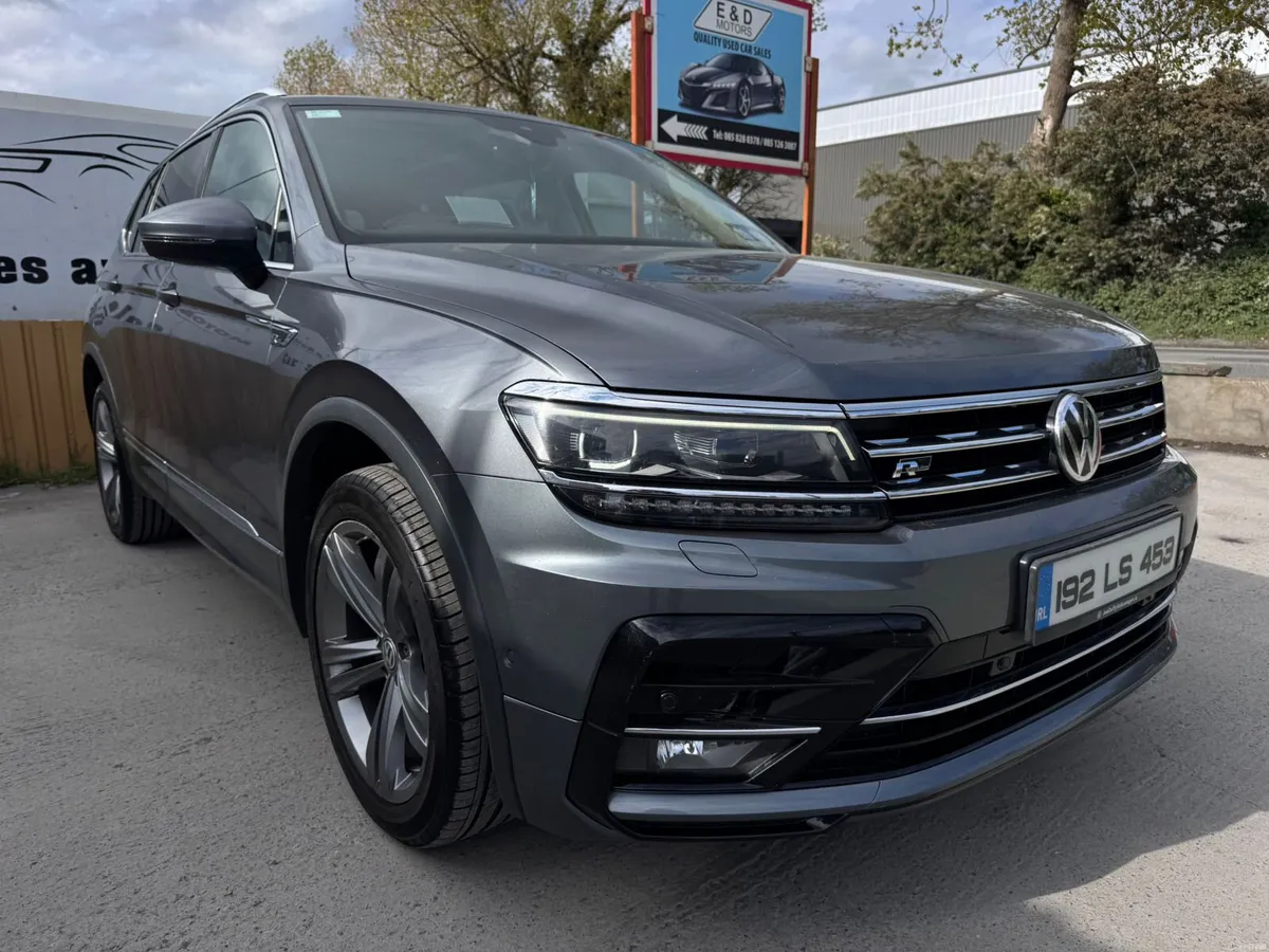 192 VW Tiguan Allspace 2.0TDI R-Line AUTO 7 Seater - Image 2