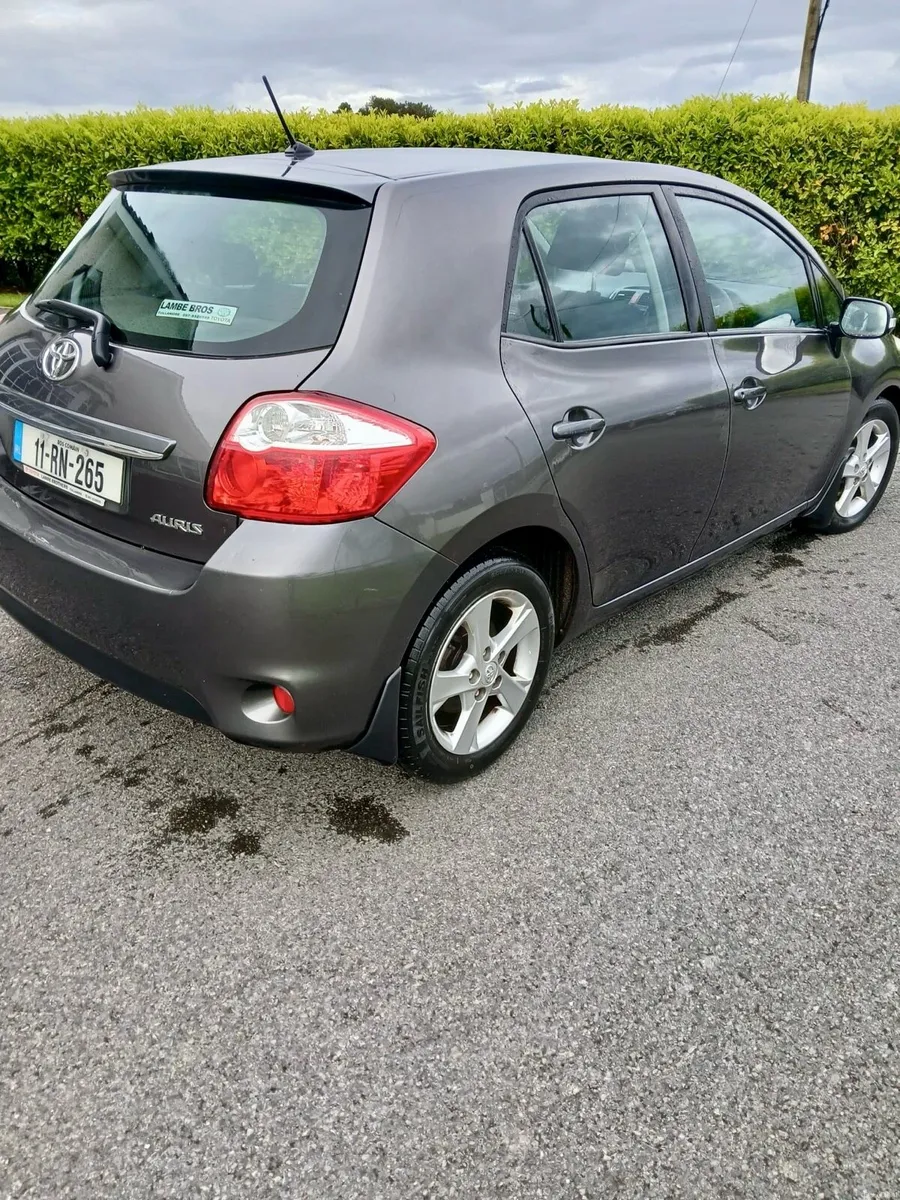 Toyota Auris 2011 *NCT til 05-27* - Image 2