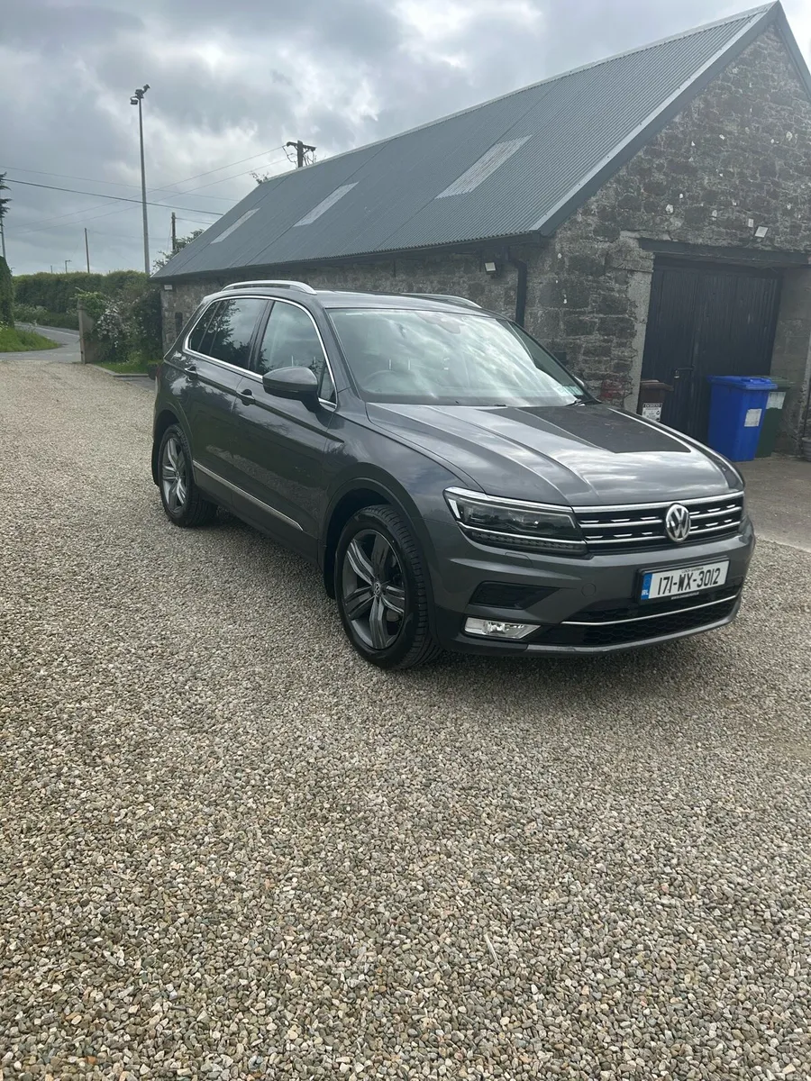 Volkswagen Tiguan 2017 4WD High-line Automatic - Image 4