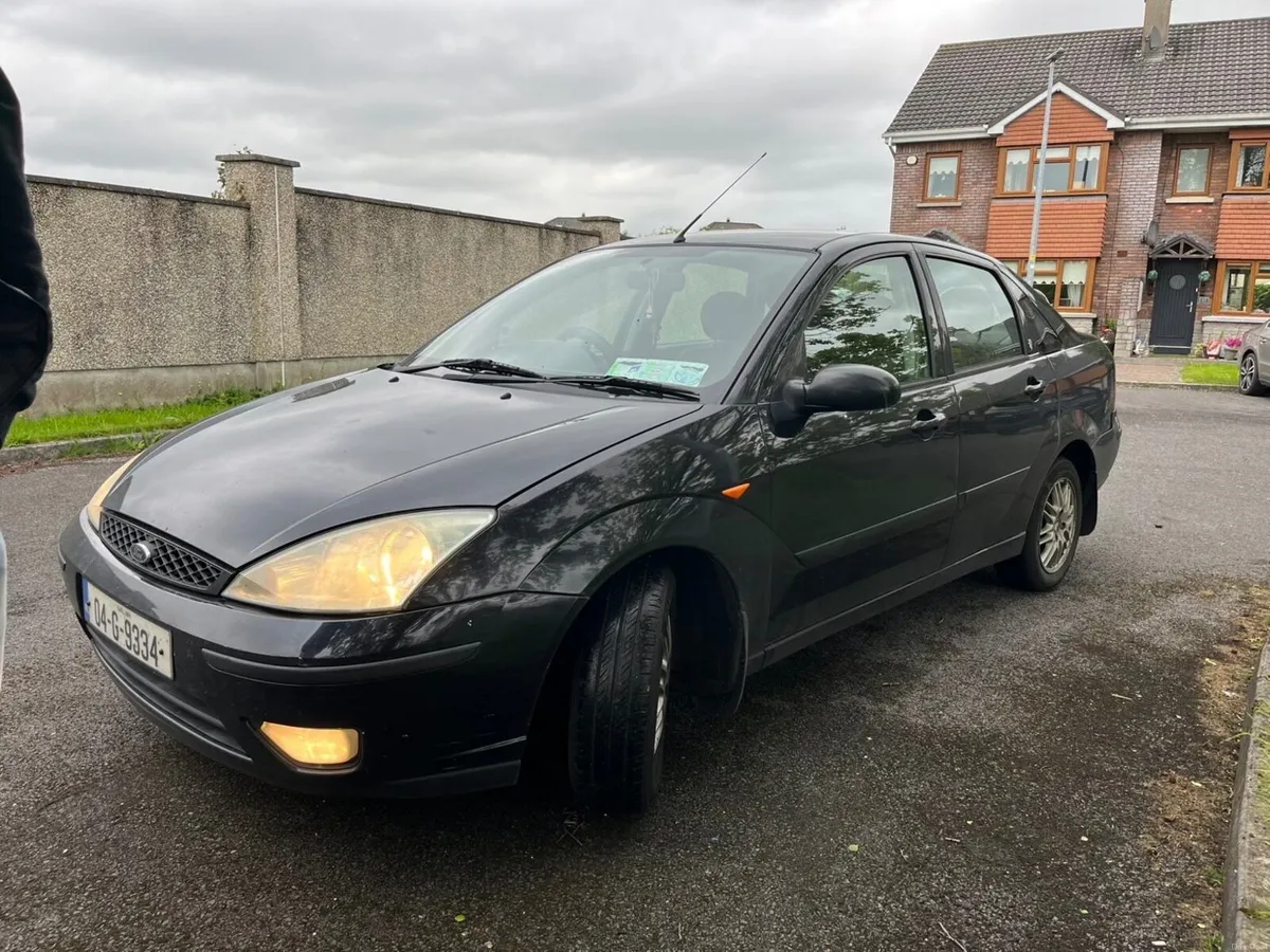 Ford Focus 2004 automatic - Image 4