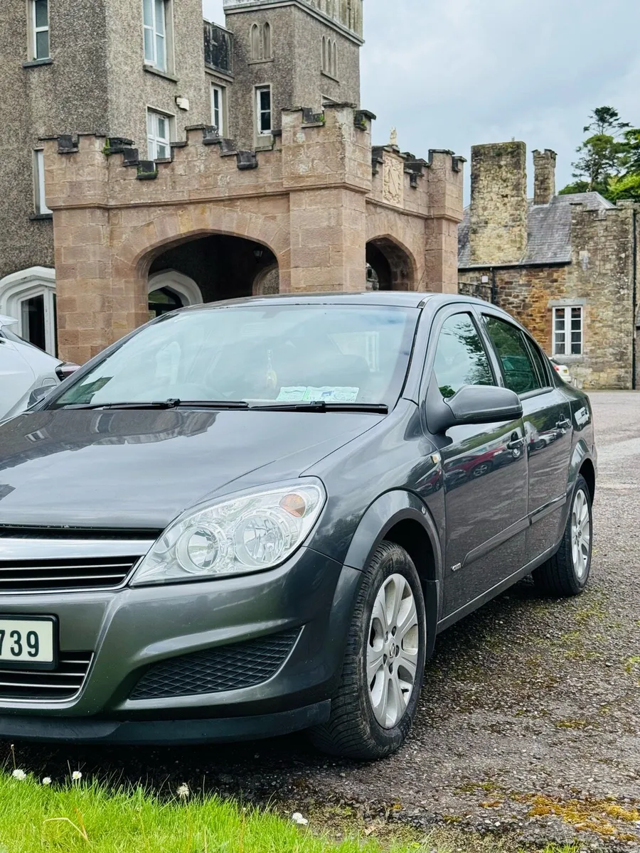 automatic opel astra 1.6 petrol - Image 1