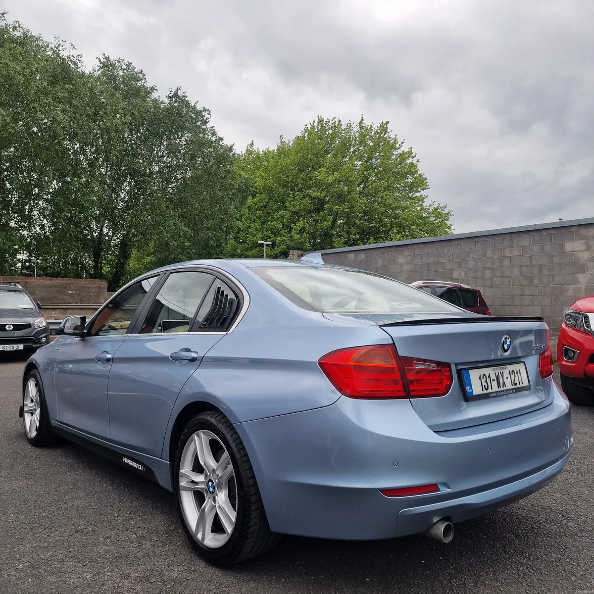 BMW 3-Series 2013 318 Low Miles Good Specs New Nct - Image 4