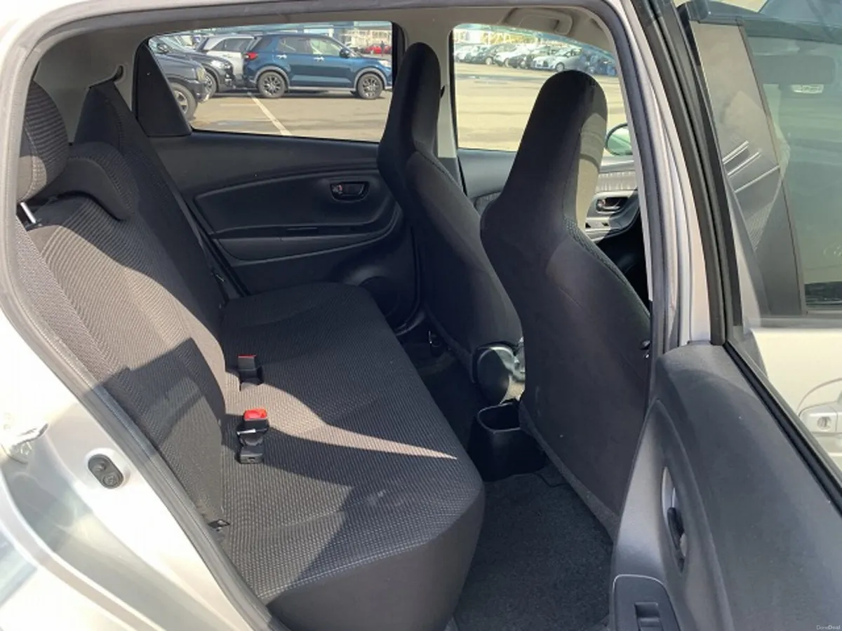 182 Toyota Vitz/Yaris 1.0 Petrol - Only 60k kms - Image 4