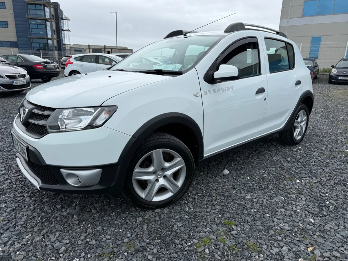 Dacia Sandero Stepway 2016 - Image 1