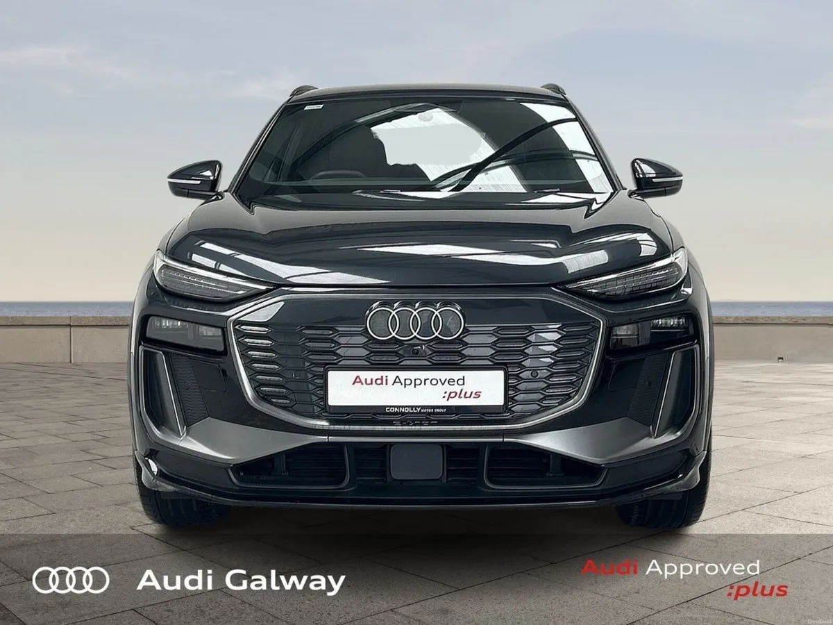 Audi Q6 e-tron €629 p/m - E-TRON PERFORMANCE S-LIN - Image 3