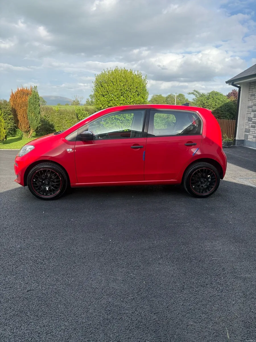 2015 Vw up 1.0 nct 11/26 tax 10/26 - Image 3