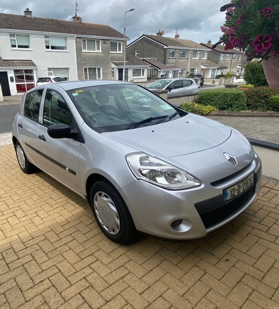 Renault Clio 2012 - Image 1