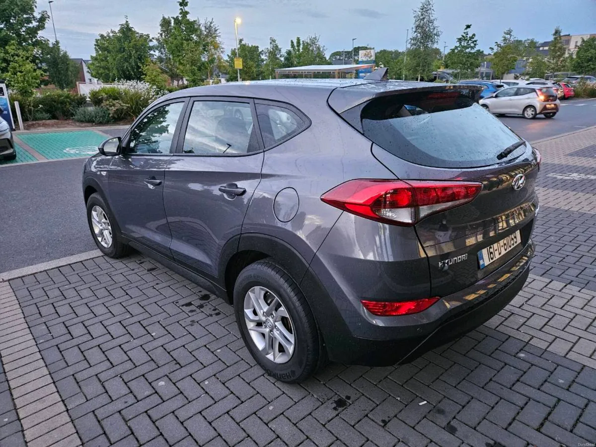 Hyundai Tucson 1.7 Diesel - Image 4