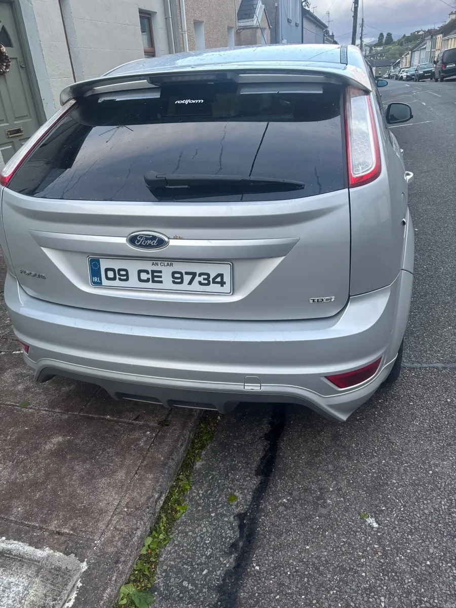 Ford Focus 2009 - Image 3