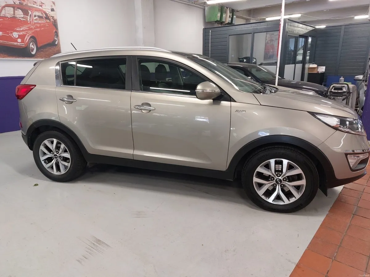 Kia Sportage 2015 Automatic - Image 4