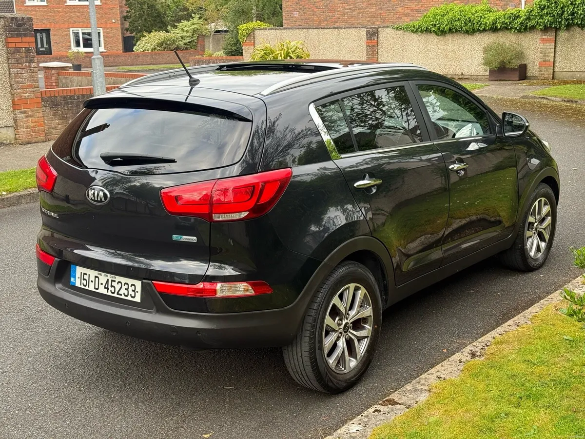 151 Kia Sportage only 129kms NEW NCT 05/27 - Image 4