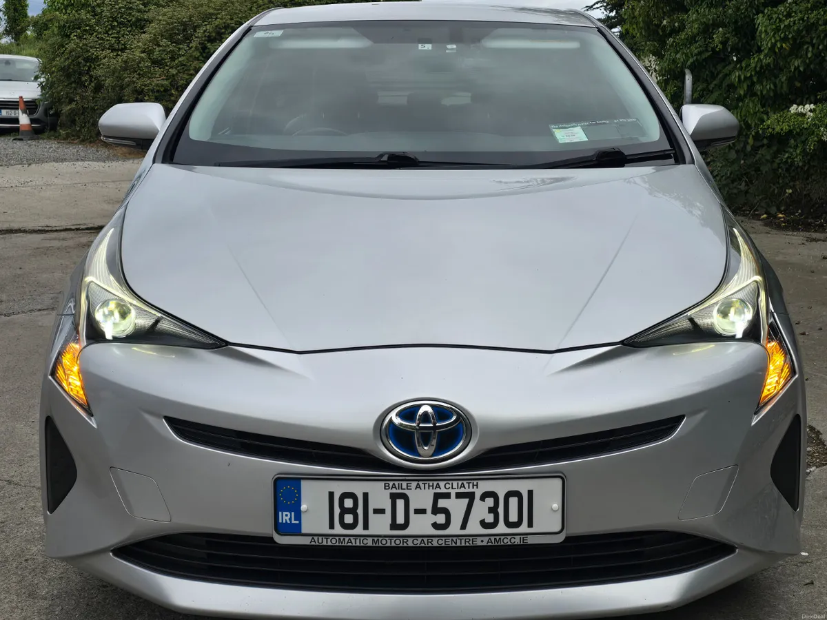 Toyota Prius 2018 . Hybrid  . Automatic  €8990 - Image 2